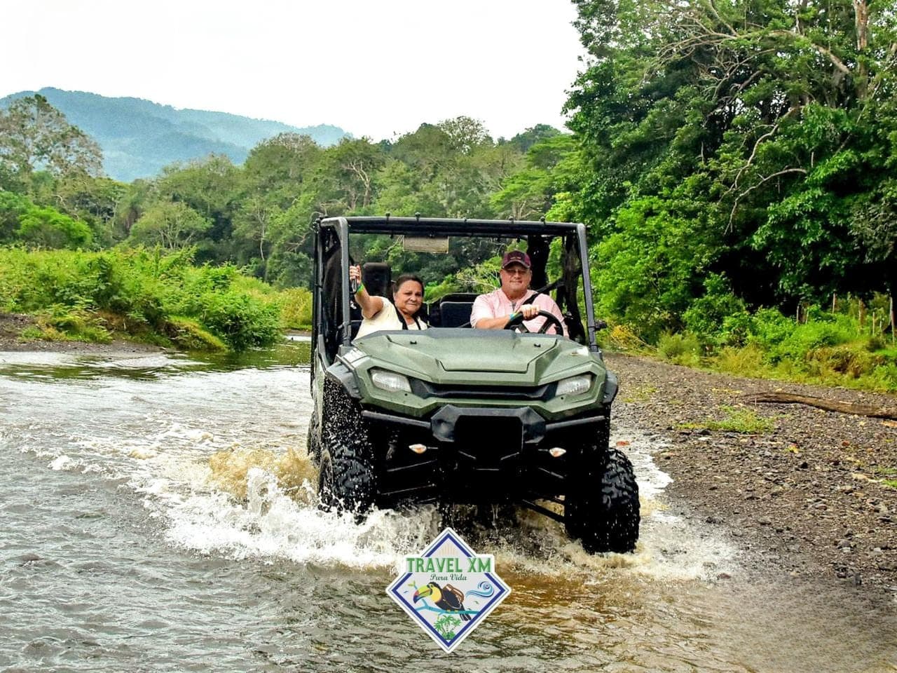 Tour en buggy por el río