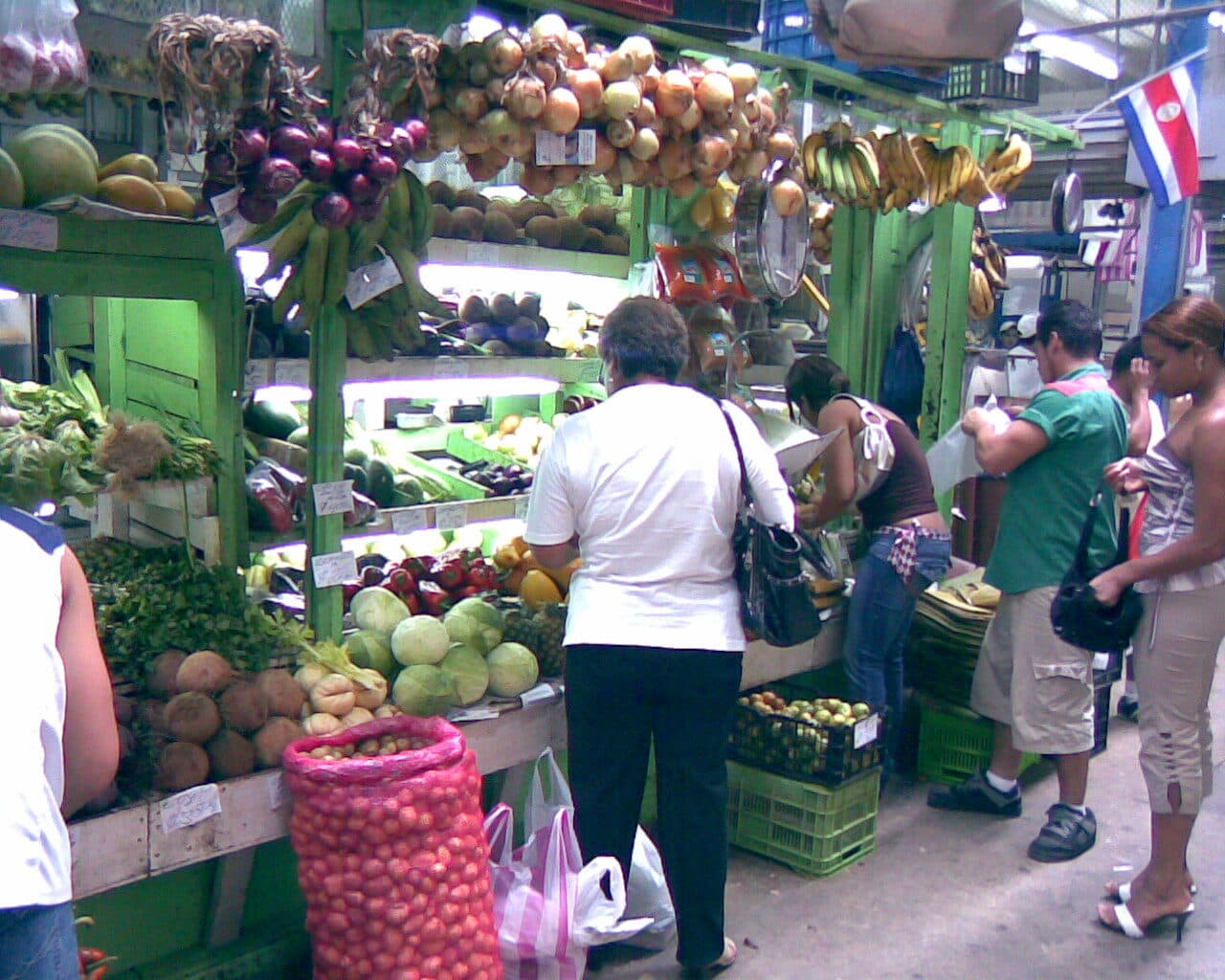Wander the Central Market